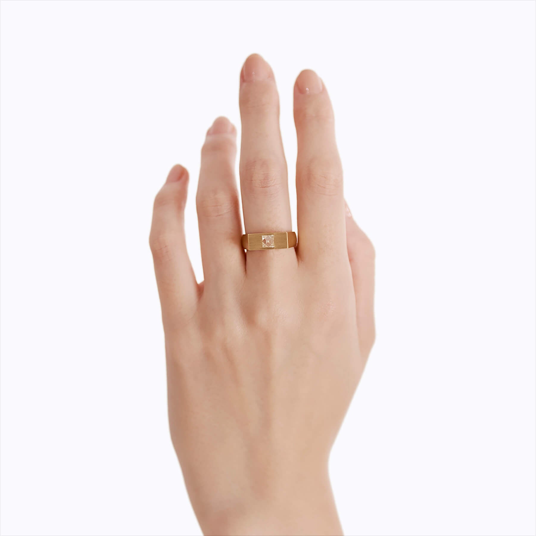 Un-Signet Rough Diamond Ring 01