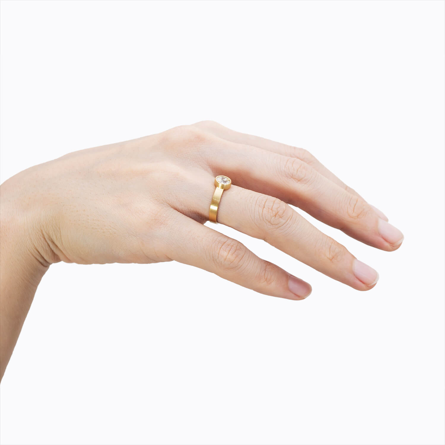 Align Half Round Diamond Ring 01