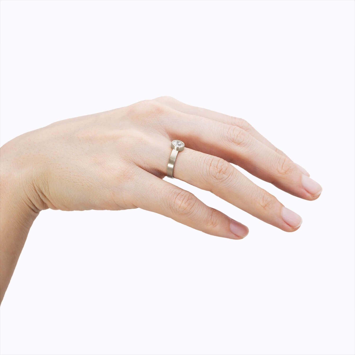 Align Half Round Diamond Ring 01