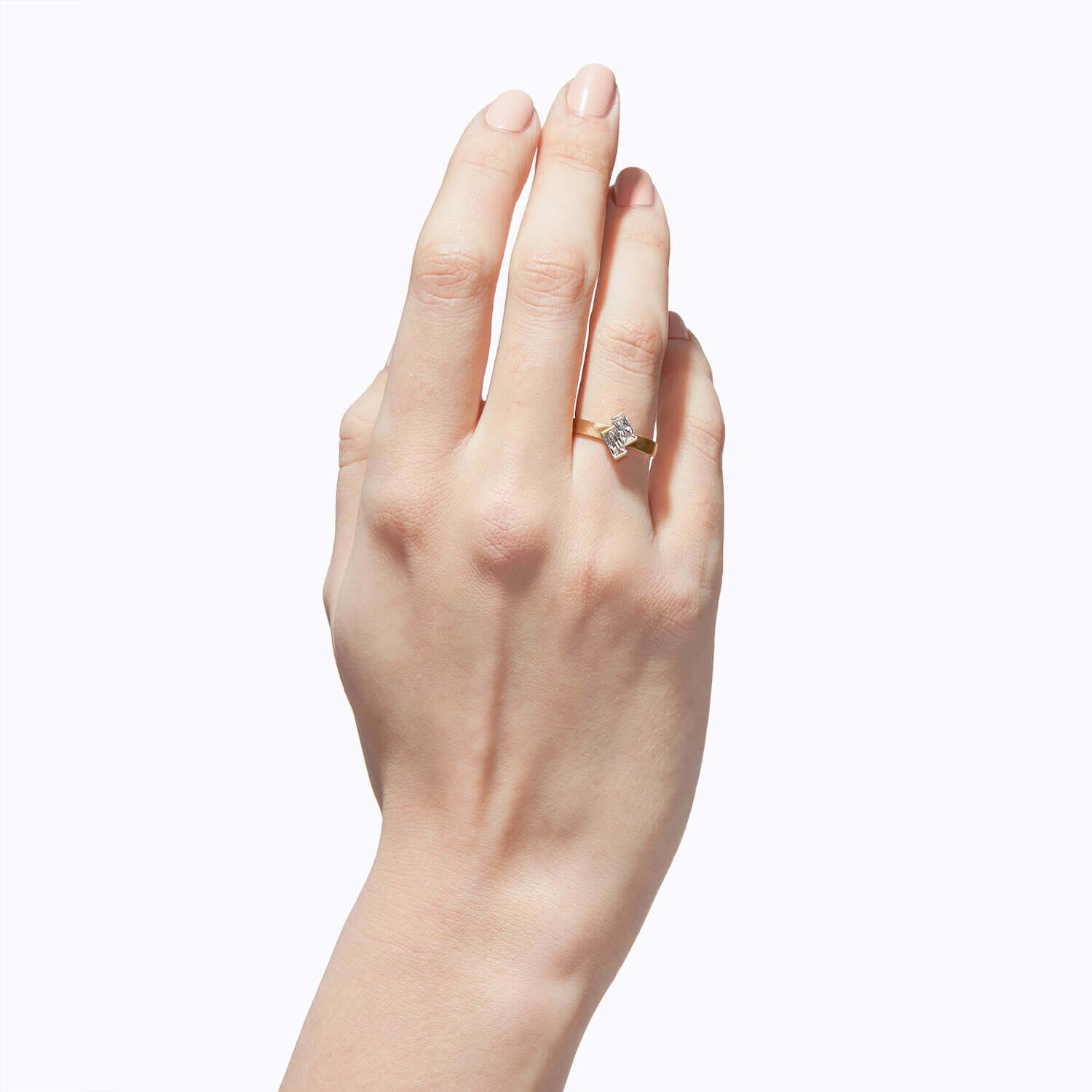 Align Rectangle Diamond Ring 02
