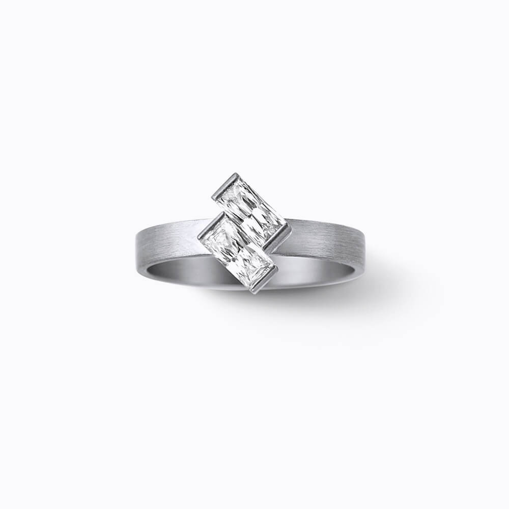 Align Rectangle Diamond Ring 02