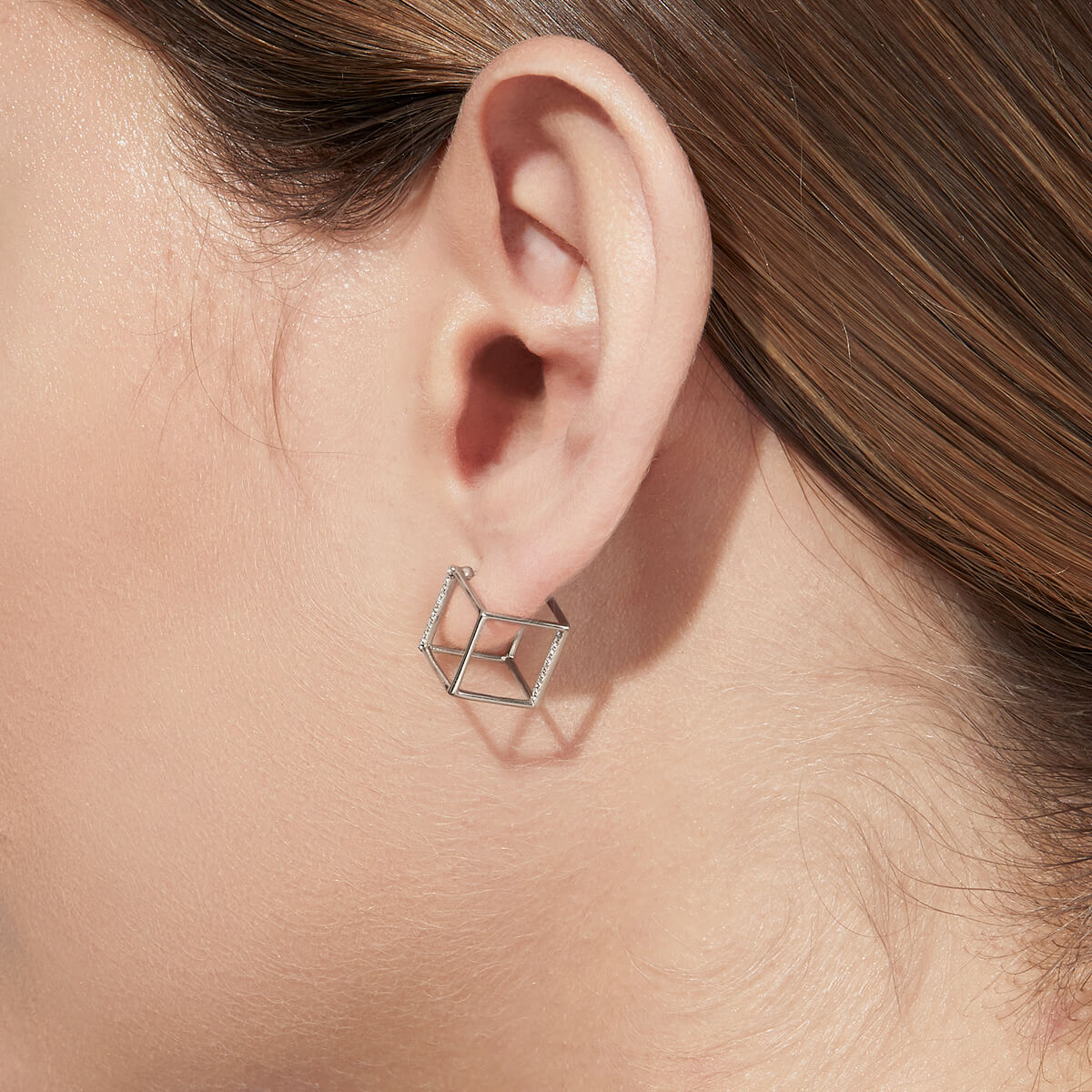 Diamond Square Pierce 10 (01)