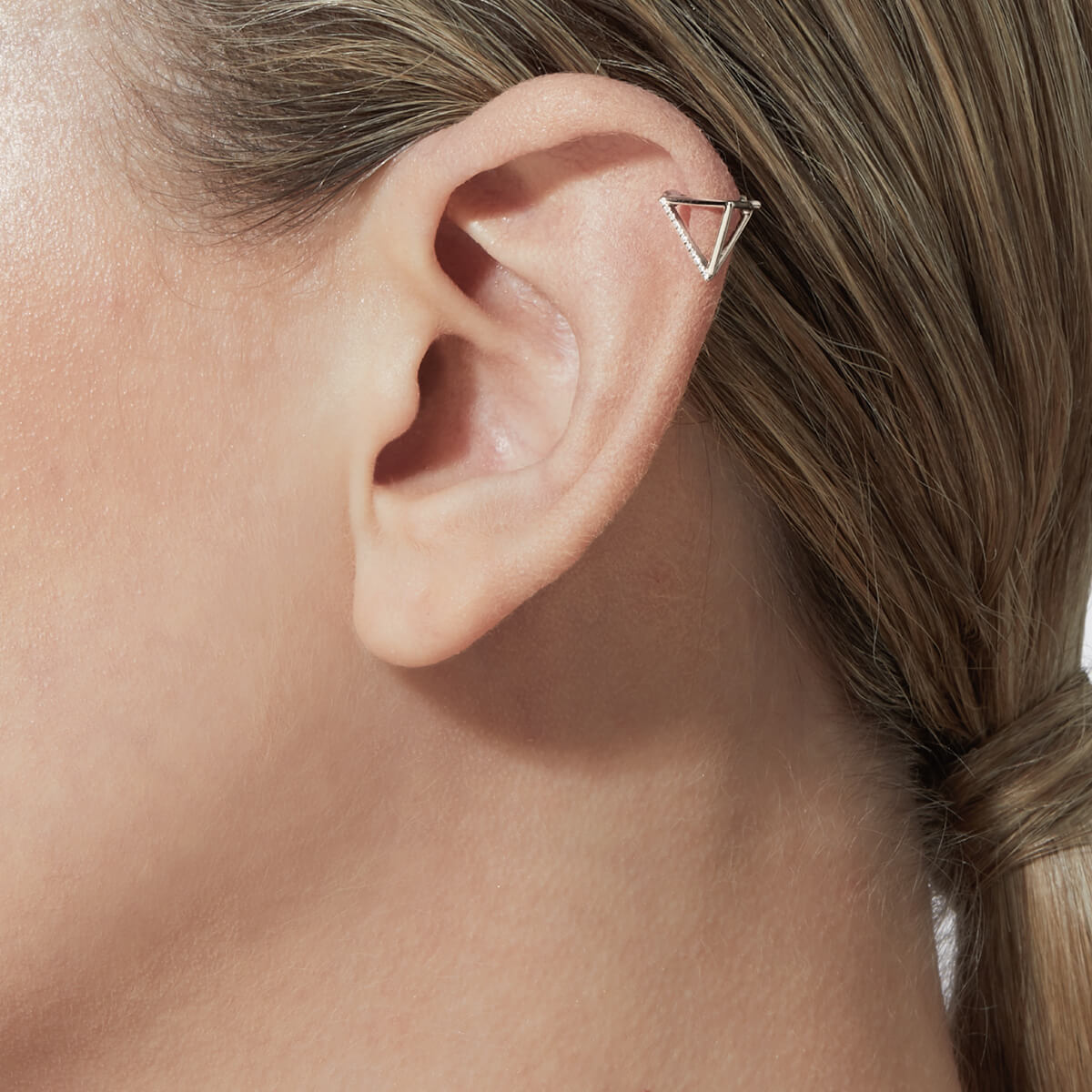 Diamond Triangle Pierce 10 (01)