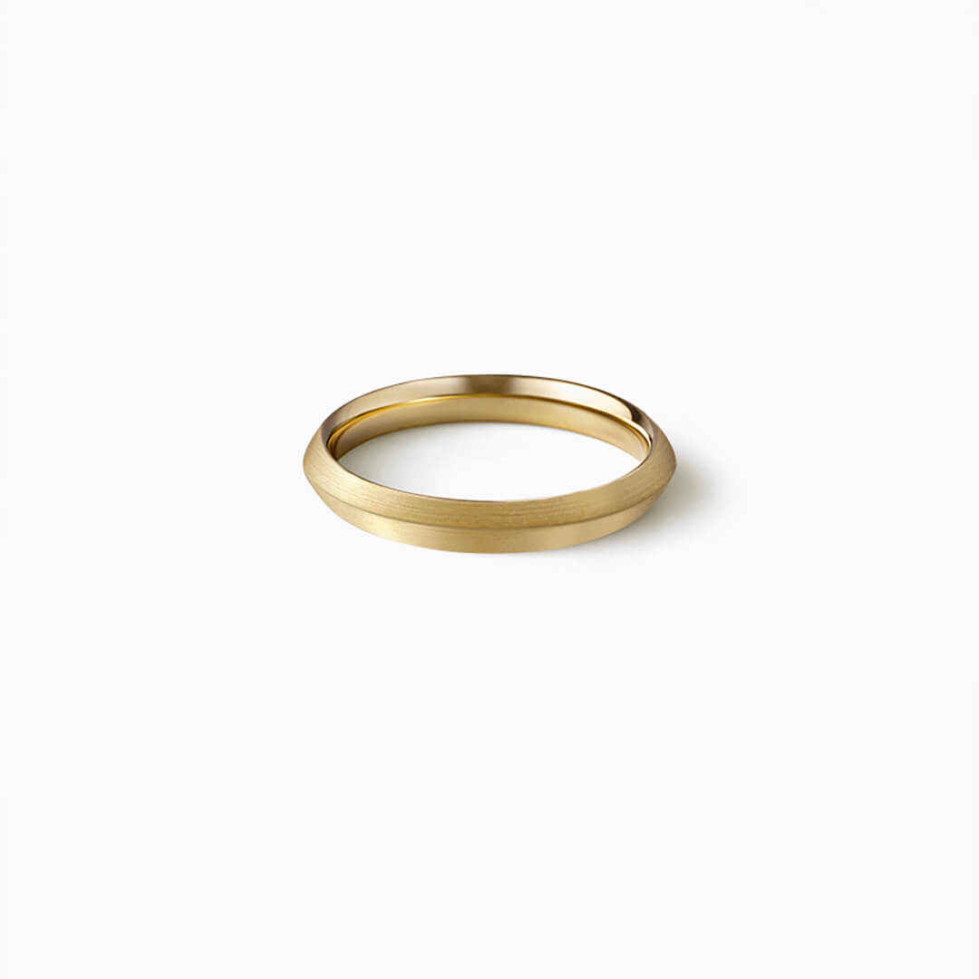 Flat Ring 2.0, yellow gold, matte finish