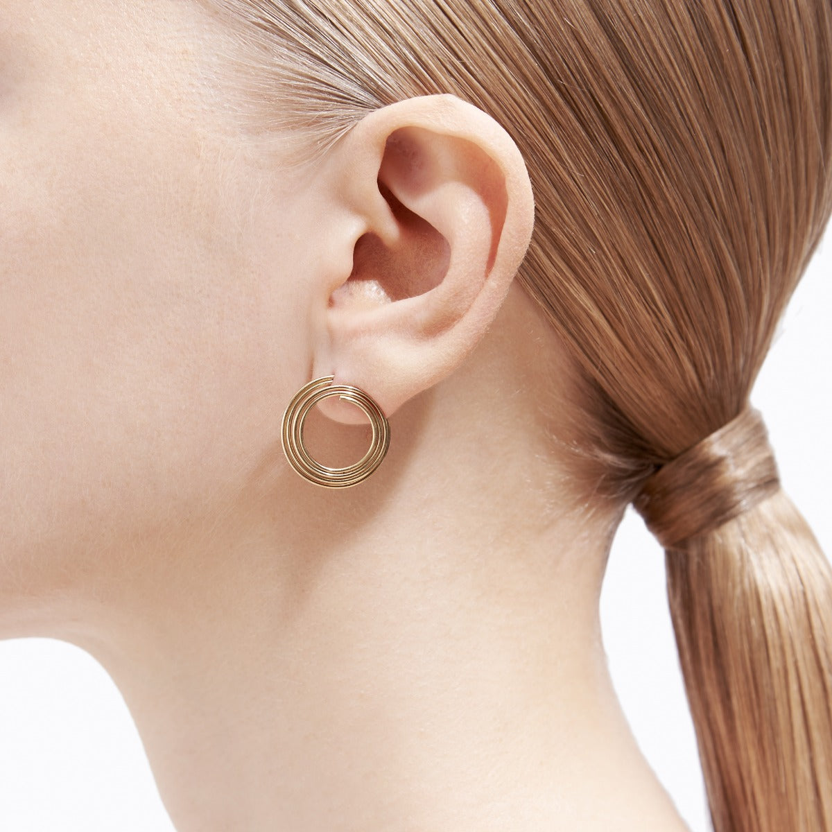Flat Hoop Pierce 01