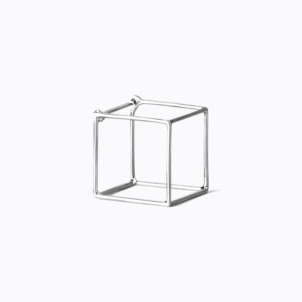 Square Pierce 15