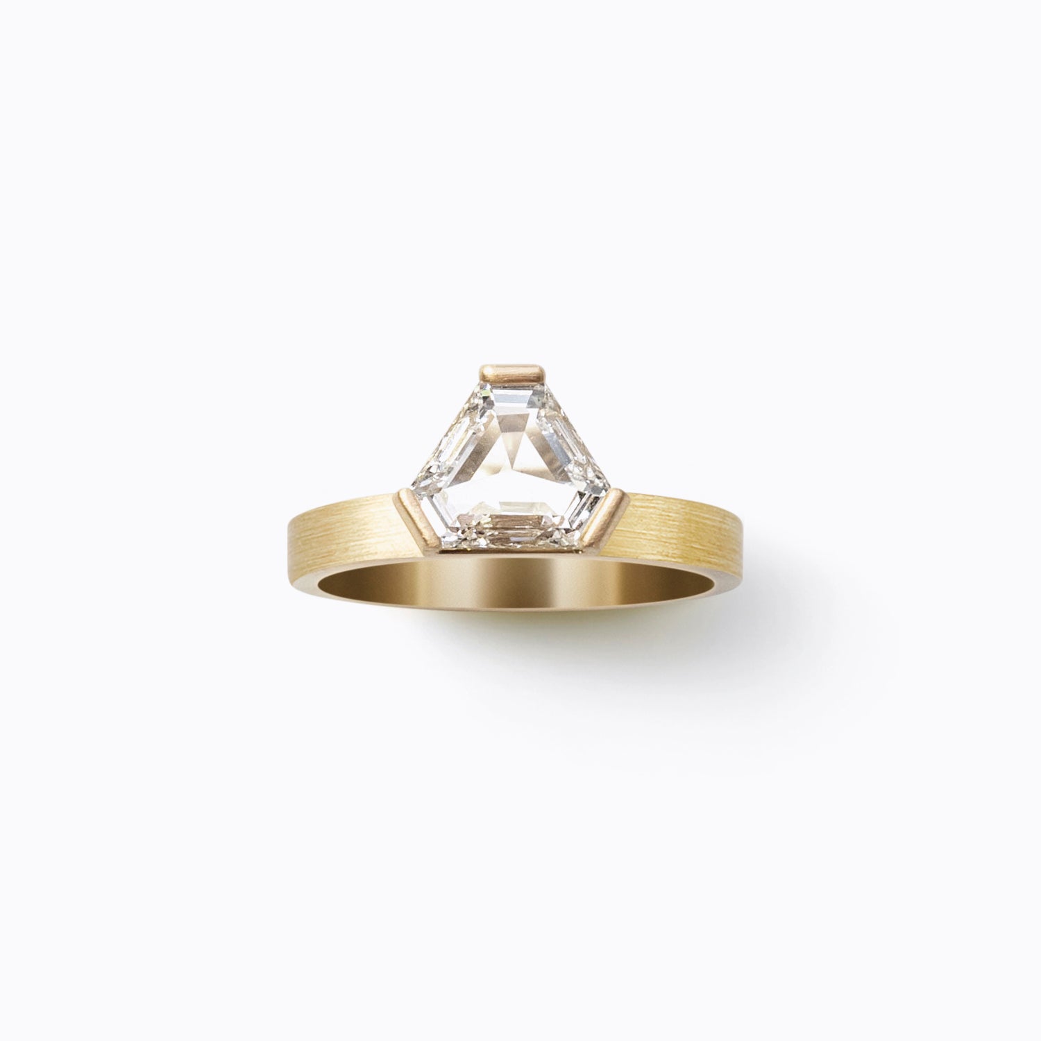 Cut-Cornered Trillion Ring