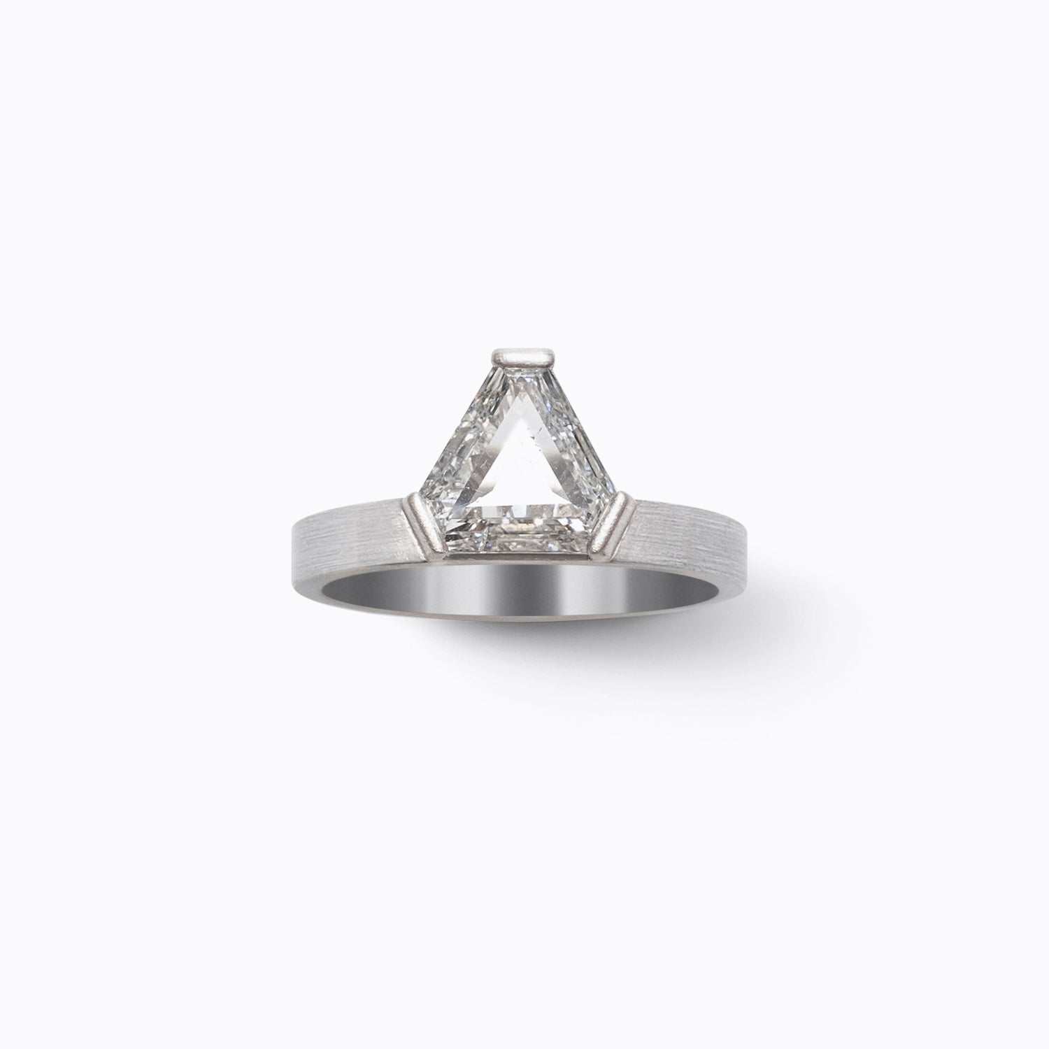 Cut-Cornered Trillion Ring