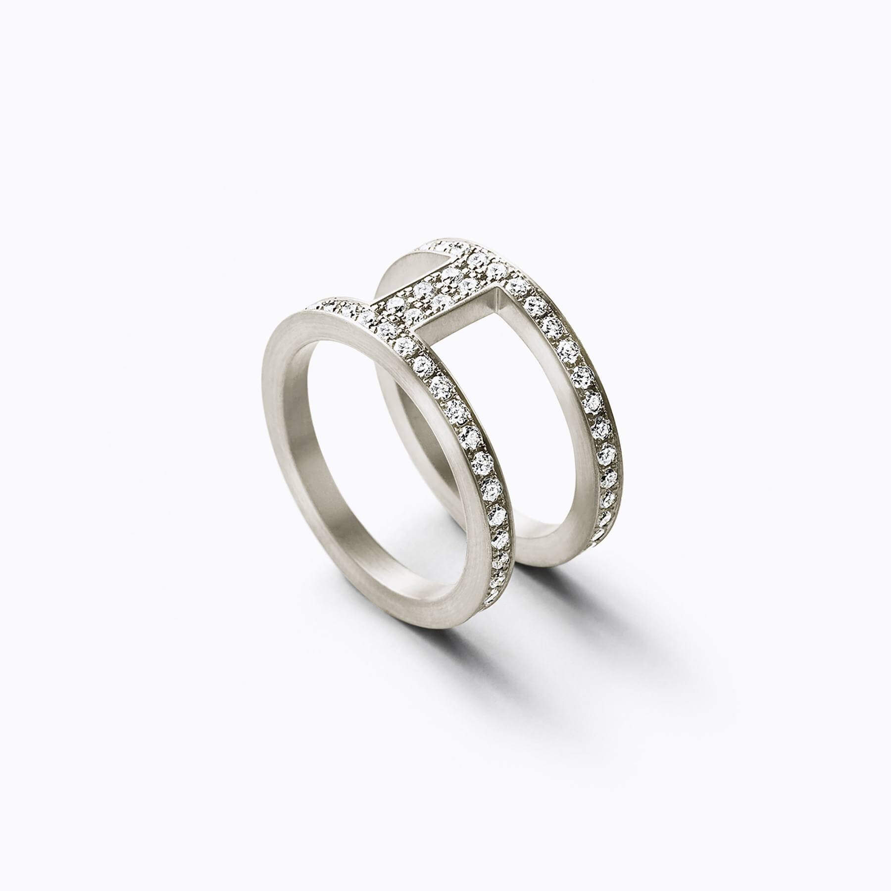 Diamond Bond Ring 01