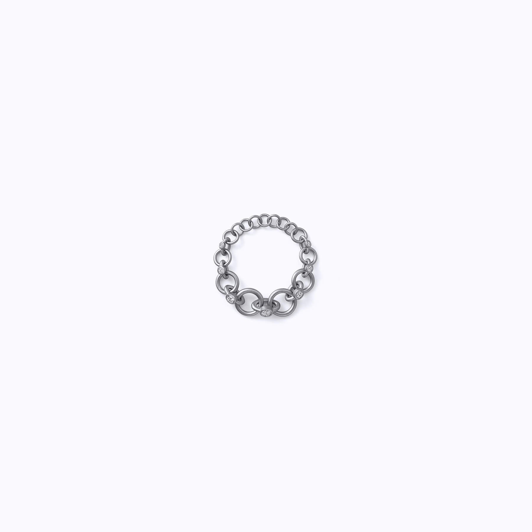 Diamond Link Ring 01