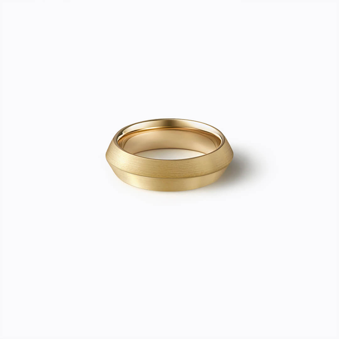 Flat Ring 2.0, yellow gold, matte finish