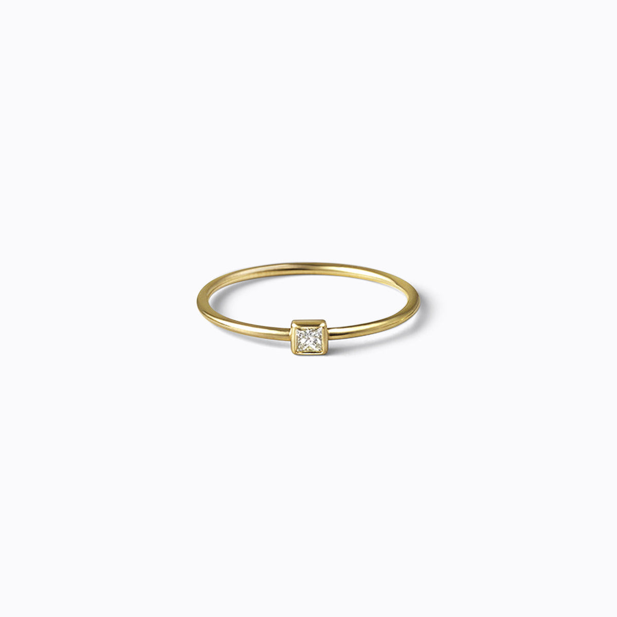 Petite Ring 02, yellow gold, matte finish